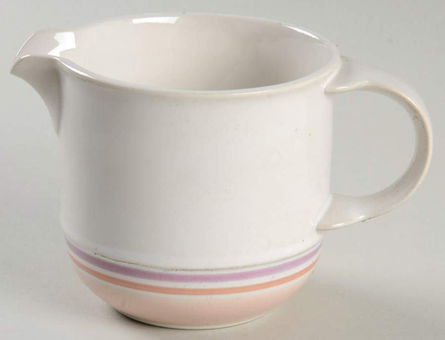 Carrot Kiss Creamer by Mikasa-1
