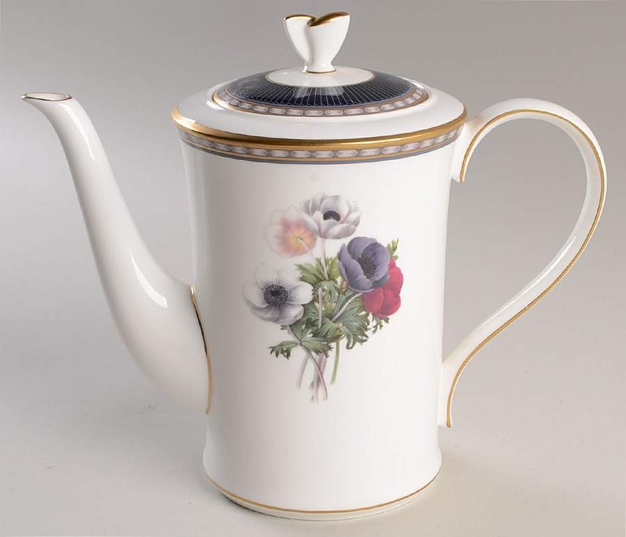 Castle Meadow Coffee Pot & Lid by Mikasa-1