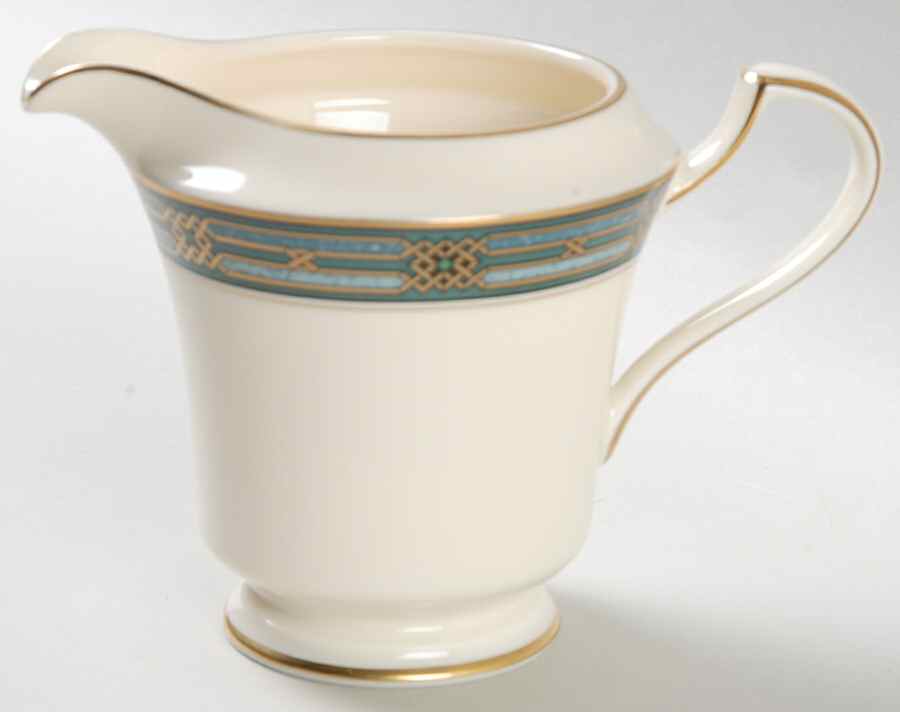 Canterbury Creamer by Mikasa-1