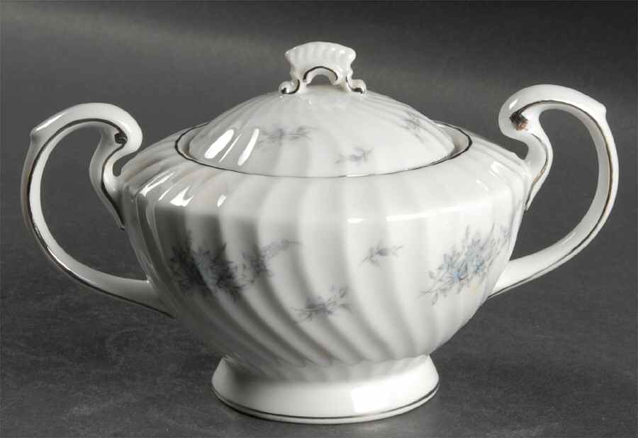 Candlelight Sugar Bowl & Lid by Mikasa-1
