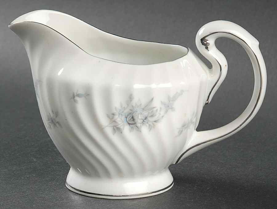 Candlelight Creamer by Mikasa-1