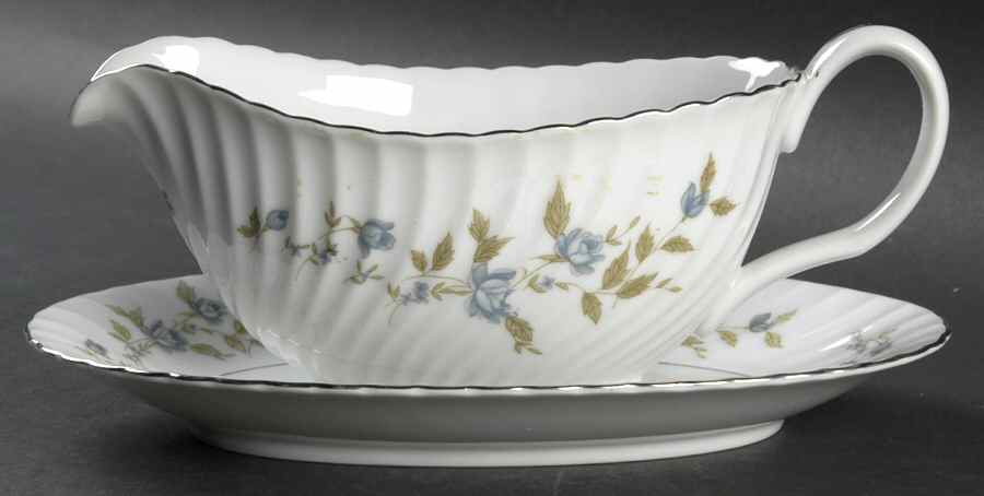 Cannes Gravy Boat & Underplate by Mikasa-1