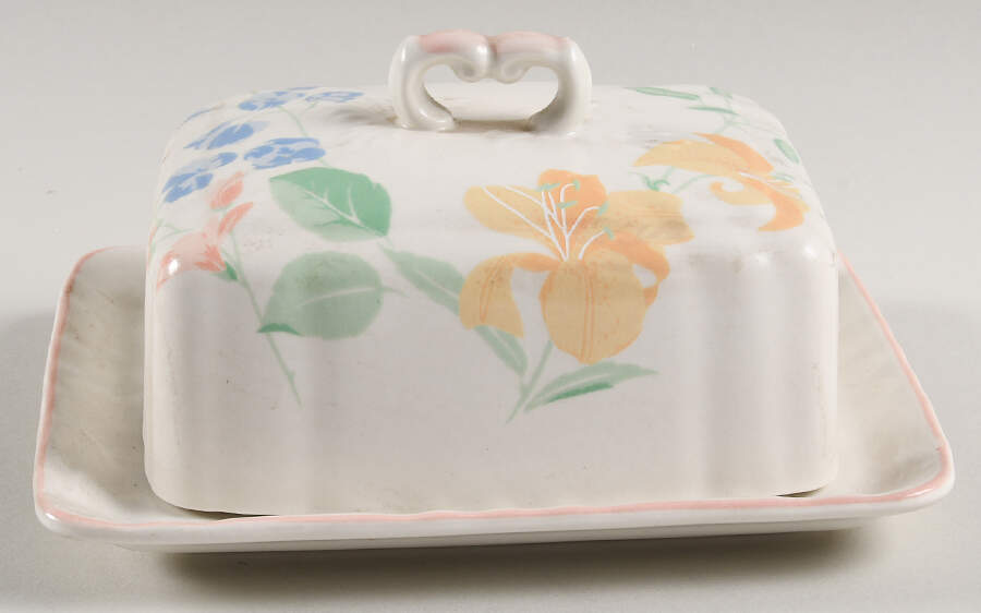 Cantata Square Covered Butter by Mikasa-1