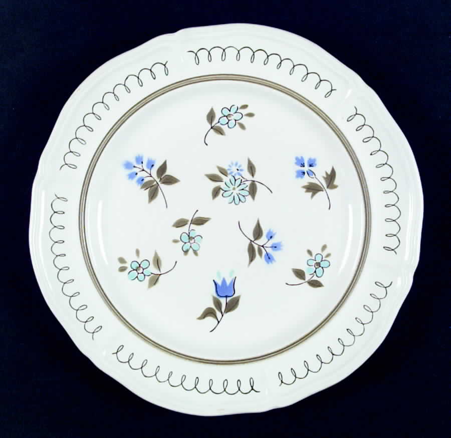 Capria Dinner Plate by Mikasa-1