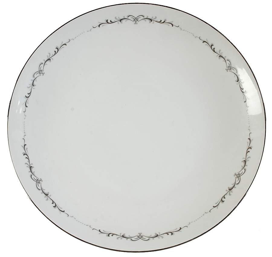 Carlsberg 11" Chop Plate (Round Platter) by Mikasa-1