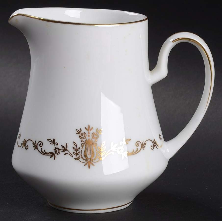 Carlton (5774) Creamer by Mikasa-1