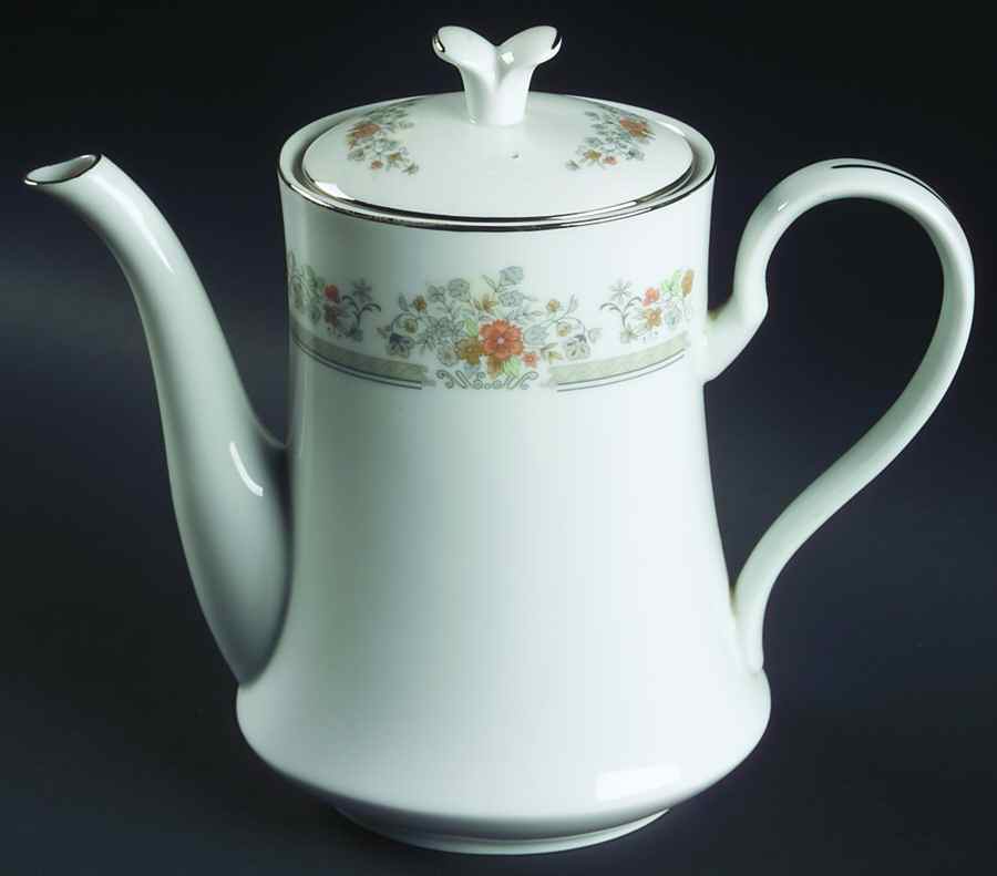 Carlyle Coffee Pot & Lid by Mikasa-1