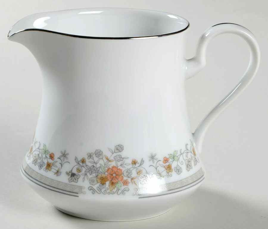 Carlyle Creamer by Mikasa-1