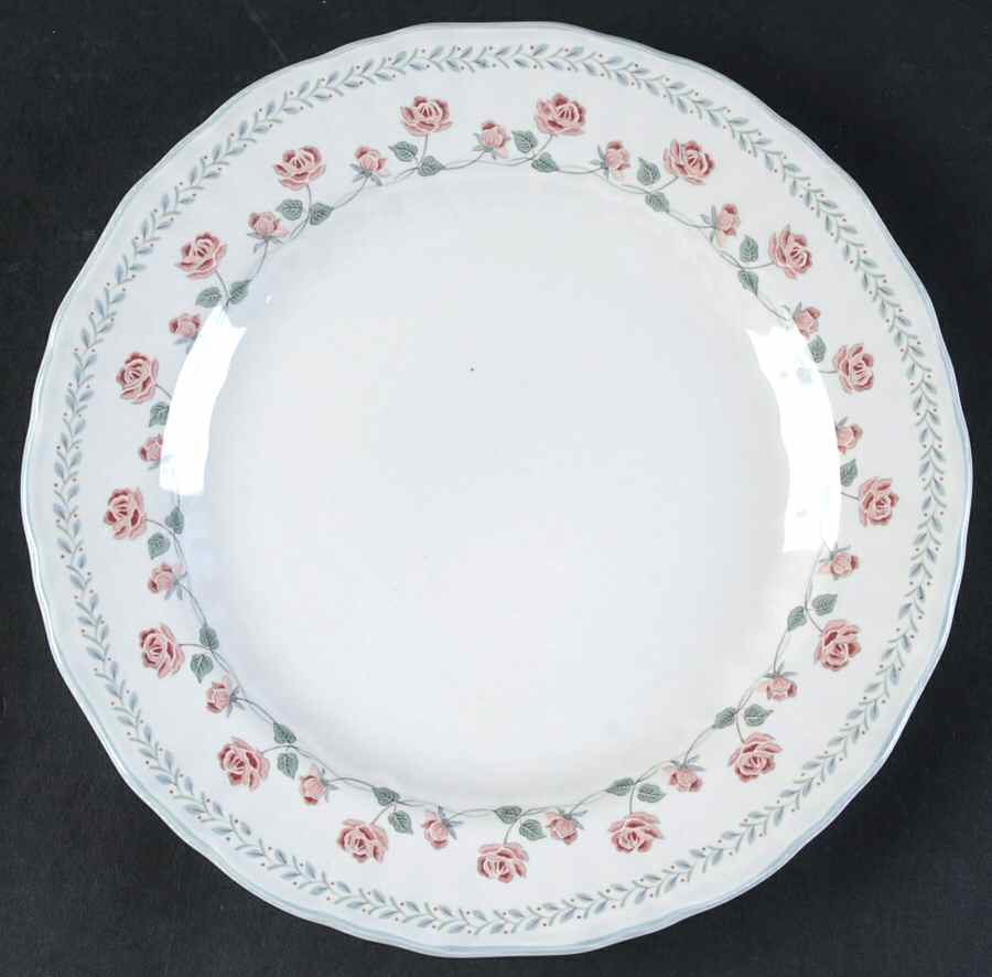 Cassis Salad Plate by Mikasa-1