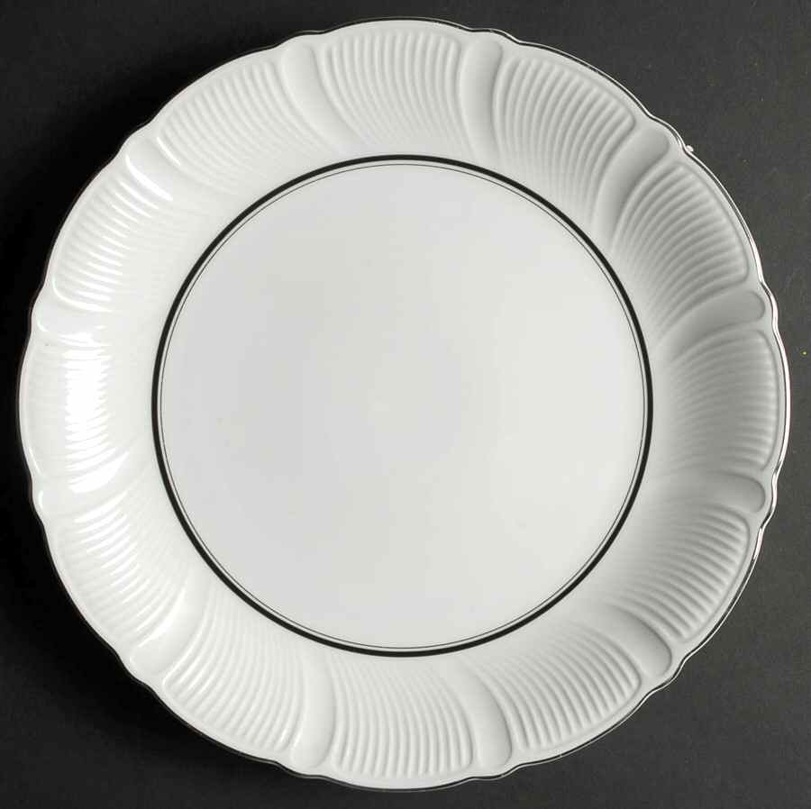 Caviar 12" Chop Plate (Round Platter) by Mikasa-1