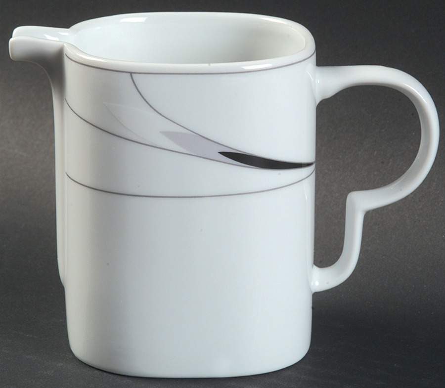 Caviar Creamer by Mikasa-1