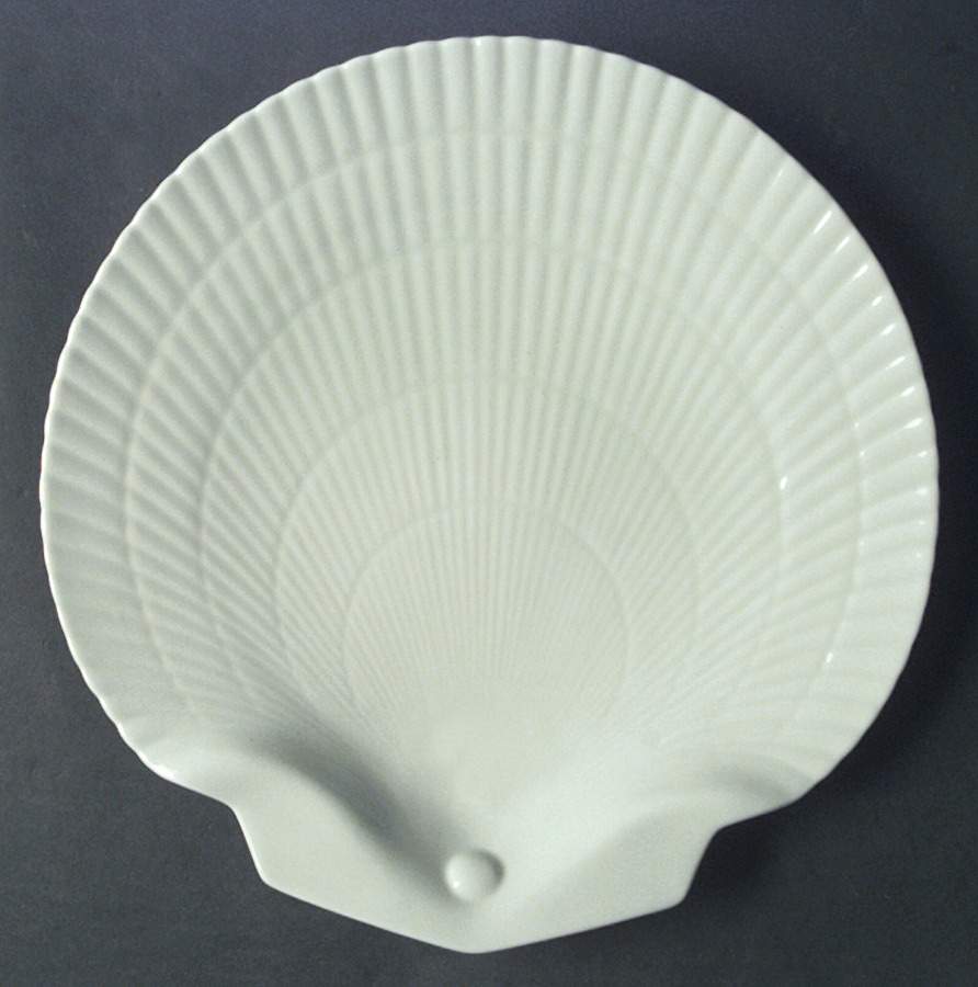 Celadon Green Dinner Plate by Mikasa-1