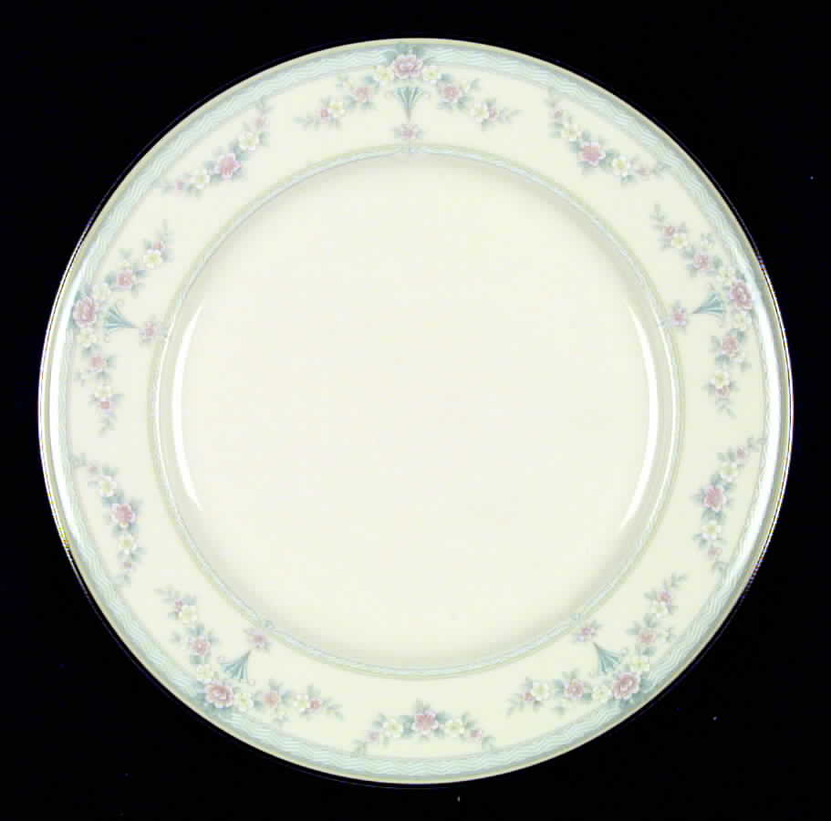 Ceremony Dinner Plate by Mikasa-1