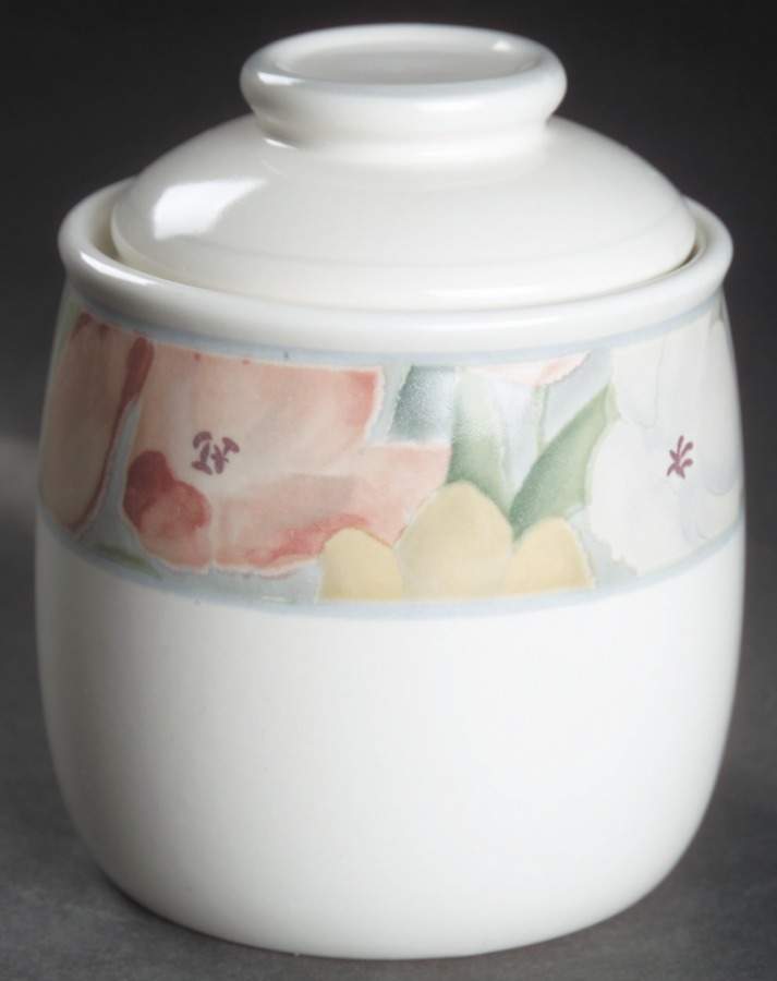 Cezanne Medium Canister & Lid by Mikasa-1