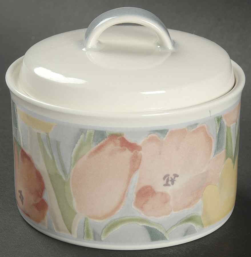 Cezanne Sugar Bowl & Lid by Mikasa-1