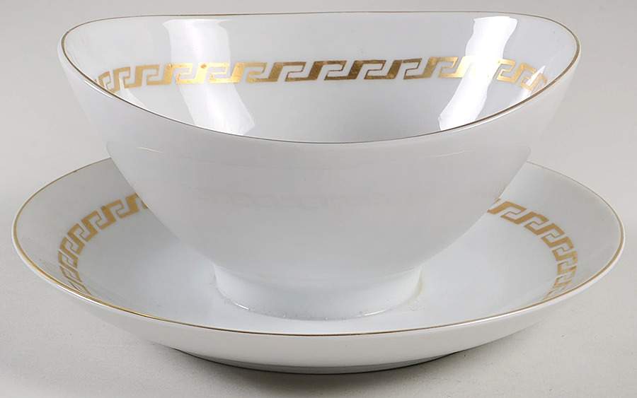 Chancellor Gravy Boat with Attached Underplate by Mikasa-1