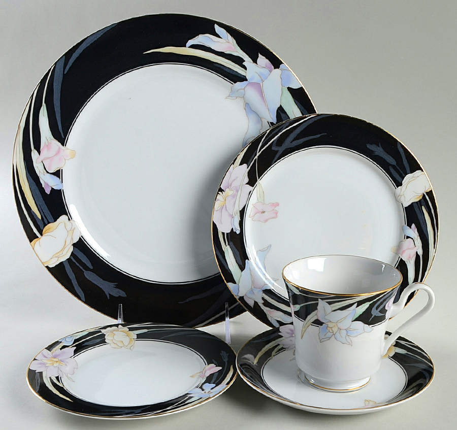 Charisma Black 40 Piece Estate Set by Mikasa-1