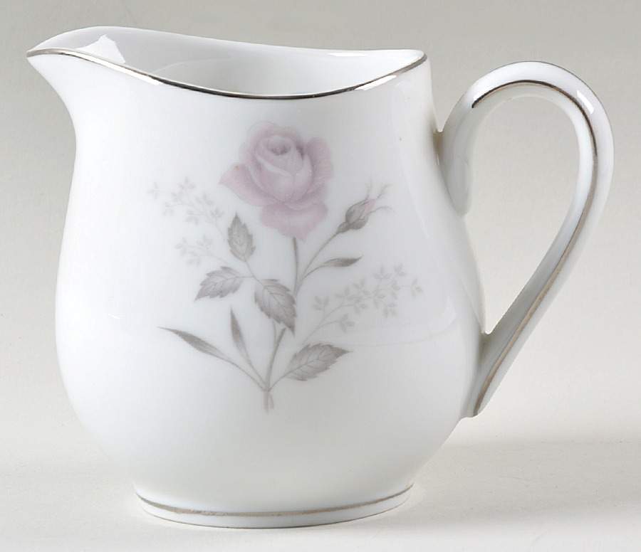 Charm Creamer by Mikasa-1