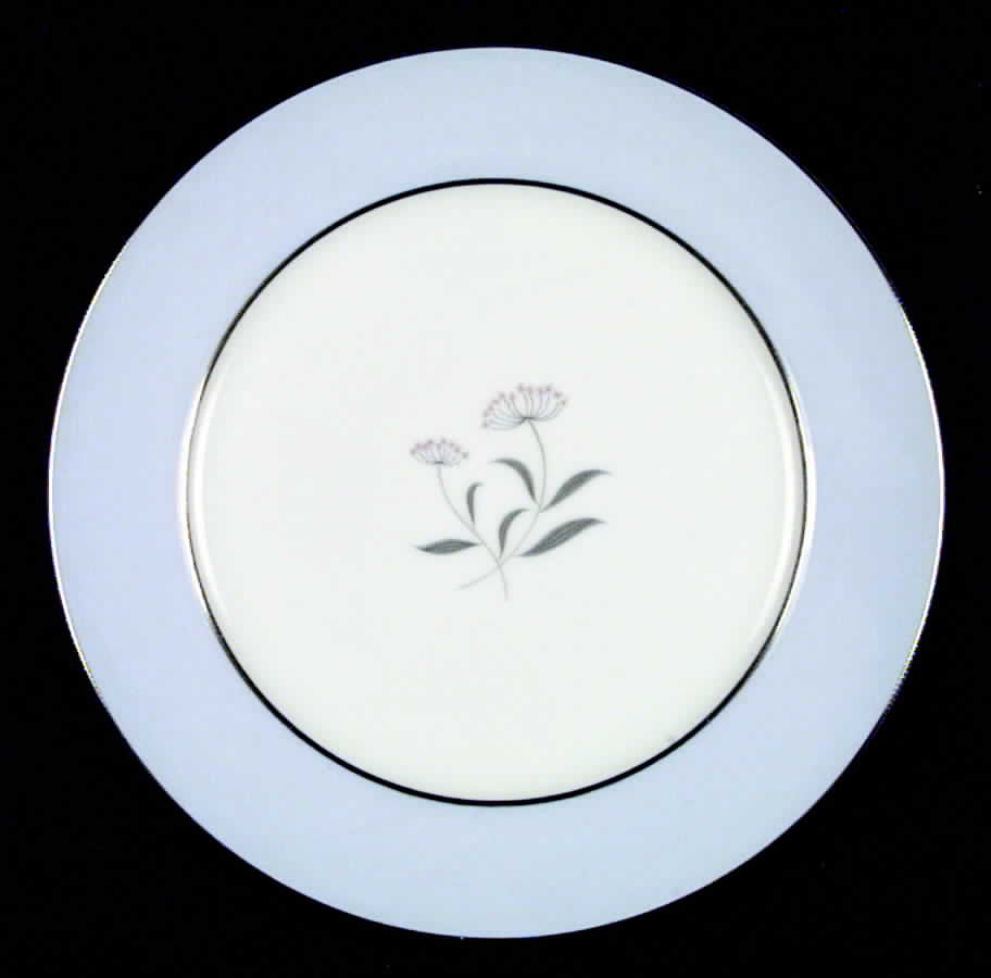 Charm Dinner Plate by Mikasa-1