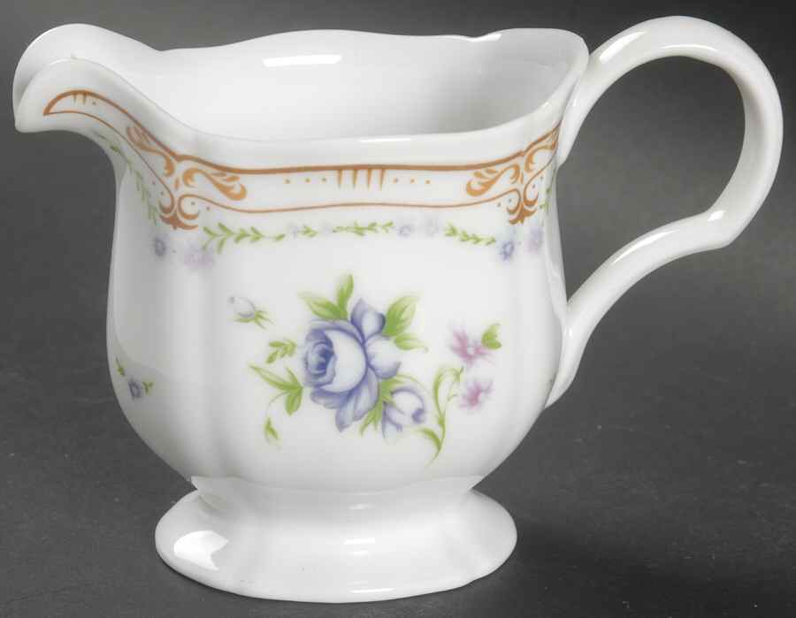 Chatelet Creamer by Mikasa-1