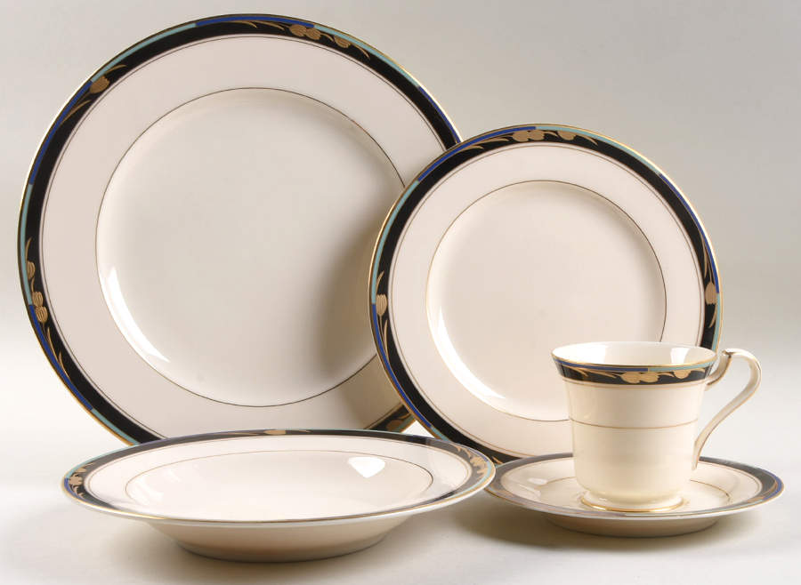 Chatelaine 5 Piece Place Setting by Mikasa-1