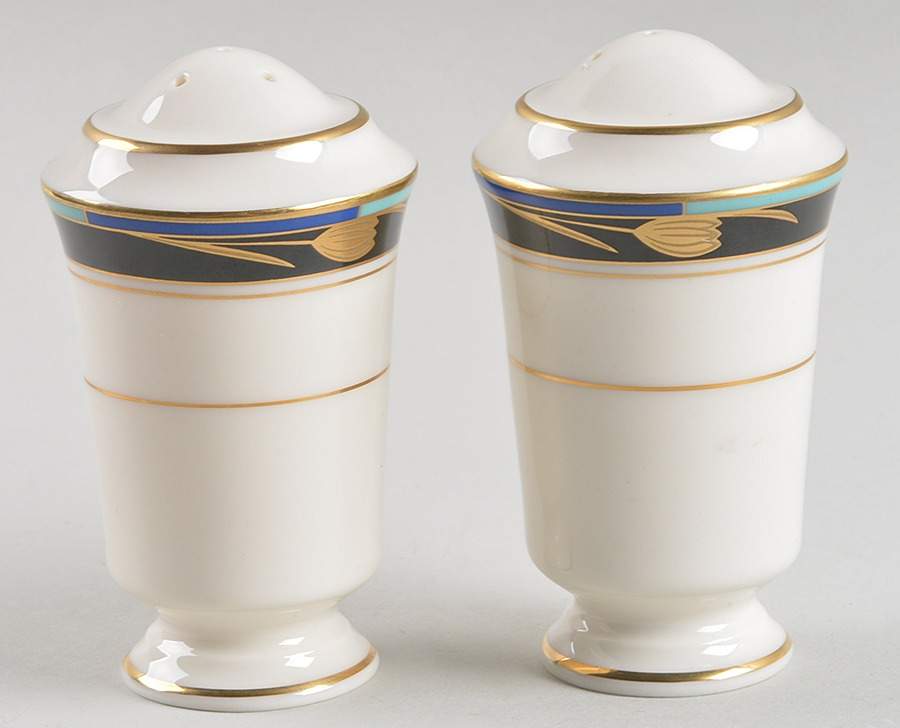 Chatelaine Salt & Pepper Set by Mikasa-1
