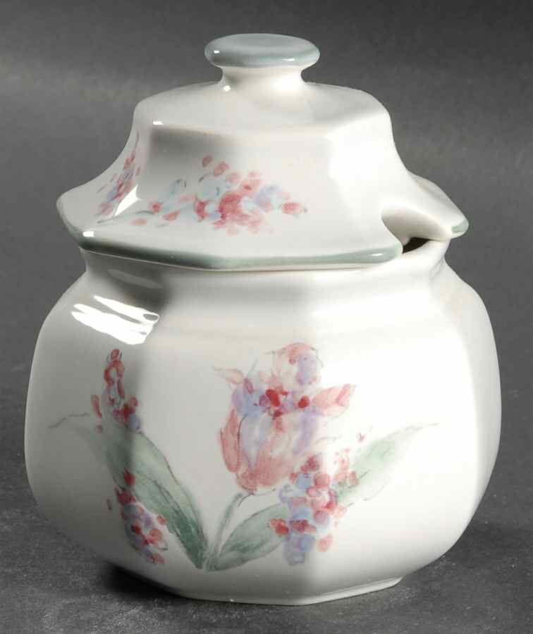 Chatterly Sugar Bowl & Lid by Mikasa-1