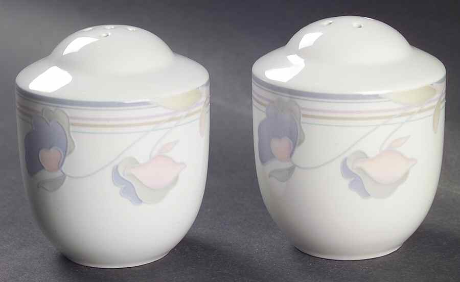 Cheers Salt & Pepper Set by Mikasa-1
