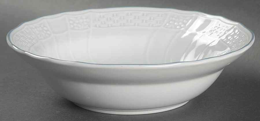 Cherbourg Fruit/Dessert (Sauce) Bowl by Mikasa-1