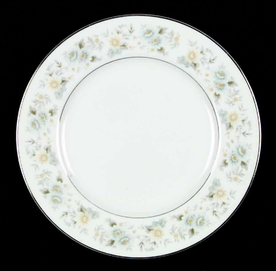 Cherish Salad Plate by Mikasa-1