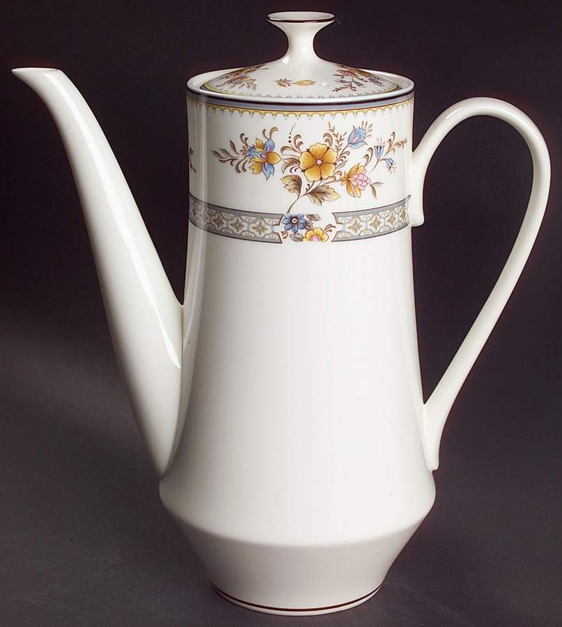 Chippendale Coffee Pot & Lid by Mikasa-1