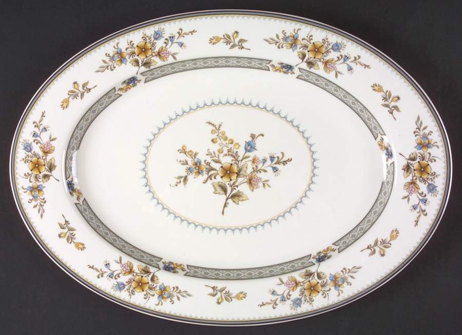 Chippendale 14" Oval Serving Platter by Mikasa-1