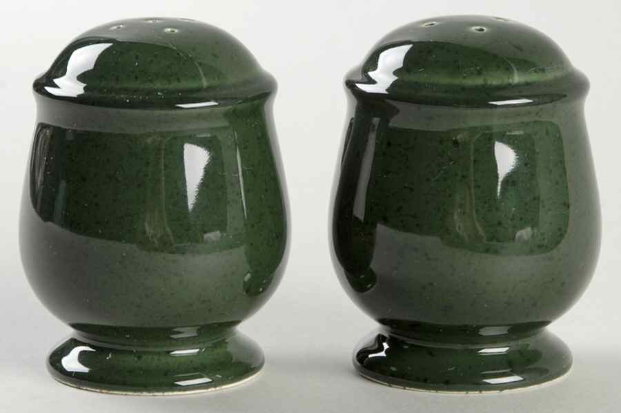 Chromatic Hunter Green Salt & Pepper Set by Mikasa-1