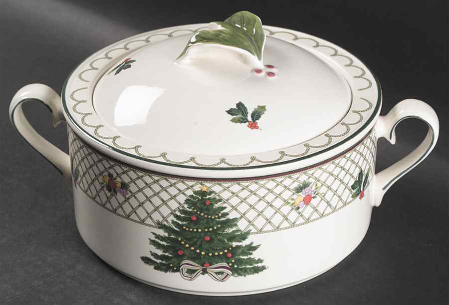 Christmas Story 2 Qt Round Covered Casserole by Mikasa-1