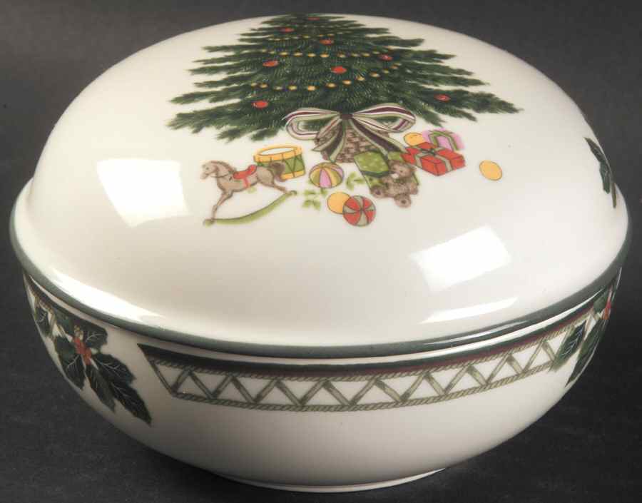 Christmas Story 4" Round Box & Lid by Mikasa-1