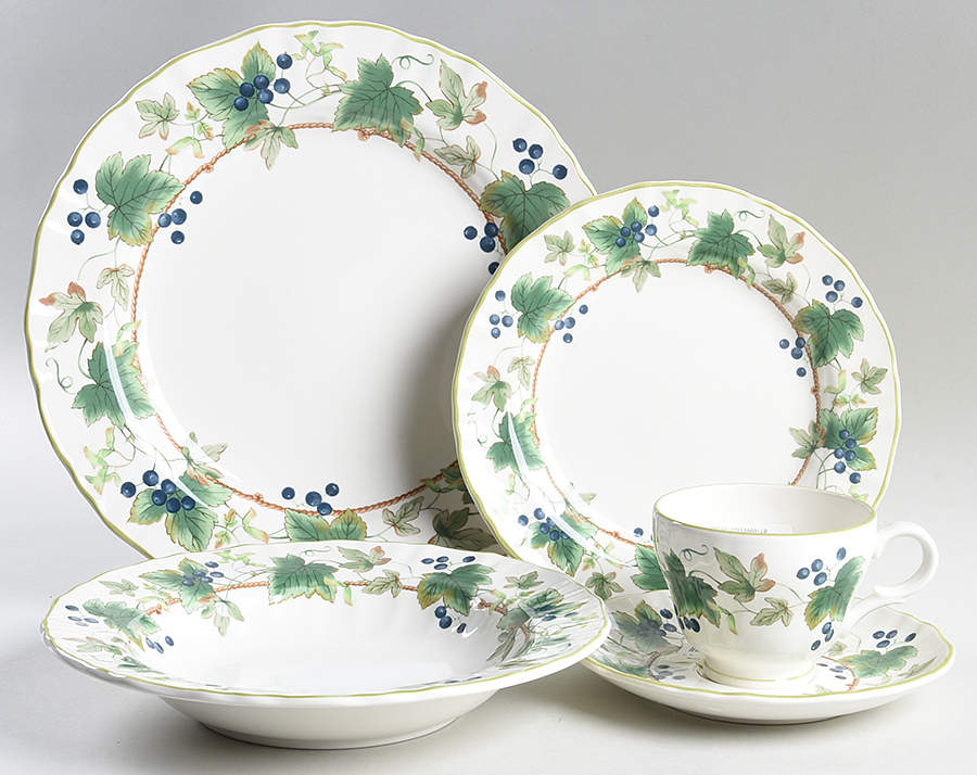 Chelsea Vine 5 Piece Place Setting by Mikasa-1