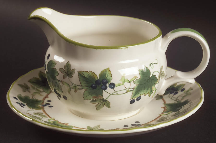 Chelsea Vine Gravy Boat & Underplate by Mikasa-1