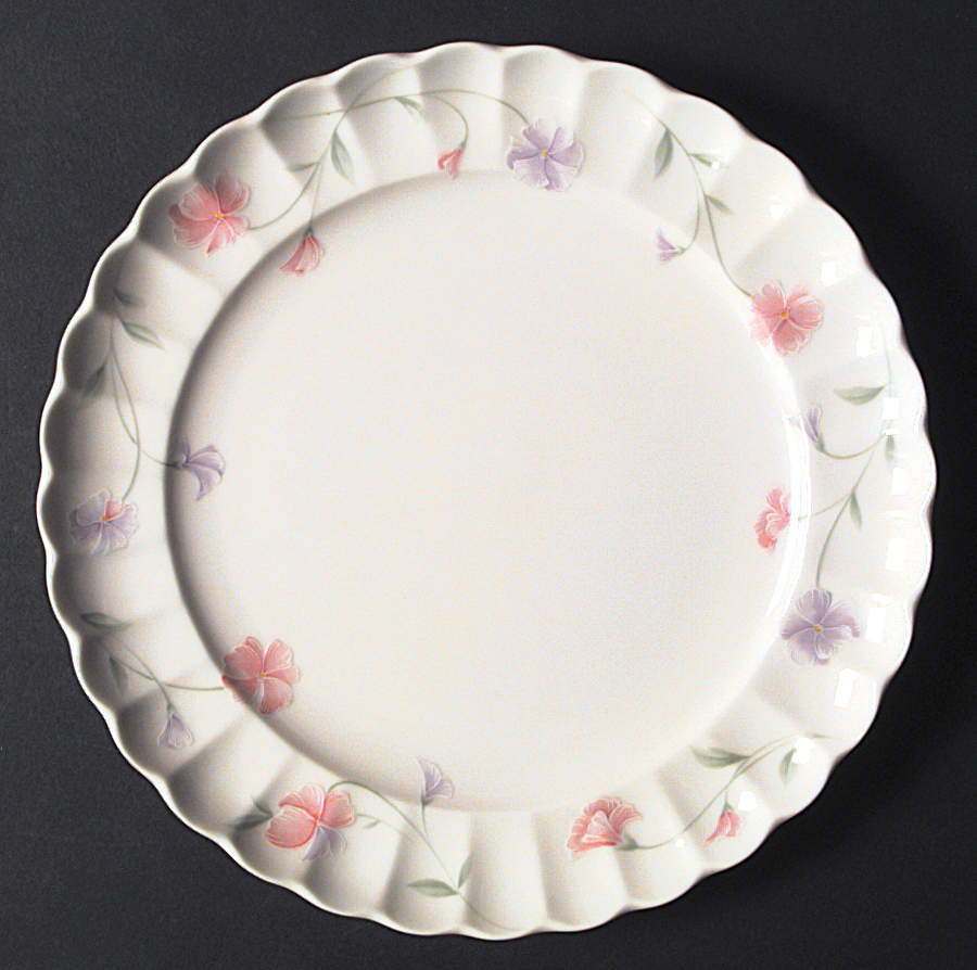 Cicely Dinner Plate by Mikasa-1