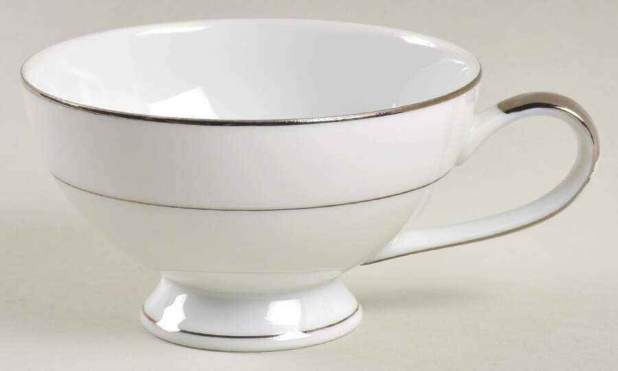 Citation Footed Cup by Mikasa-1