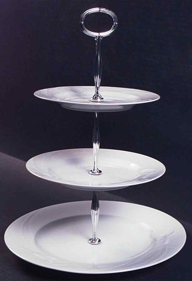 Classic Flair White 13 7/8"-14 1/4" 3-Tiered Serving Tray(DP,SP,BB) HC by Mikasa-1