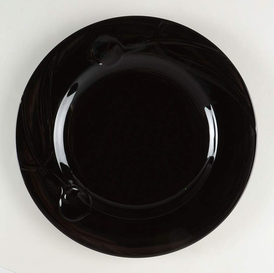 Classic Flair Midnight 12" Chop Plate (Round Platter) by Mikasa-1