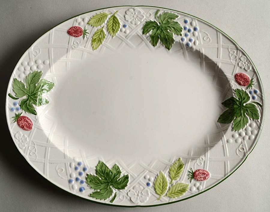 Country Berries 14" Oval Serving Platter by Mikasa-1