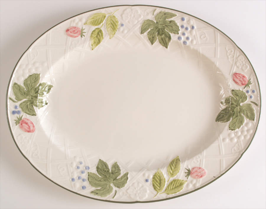 Country Berries 15" Oval Serving Platter by Mikasa-1