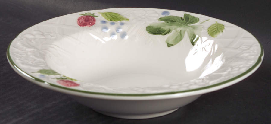 Country Berries Rim Fruit/Dessert (Sauce) Bowl by Mikasa-1