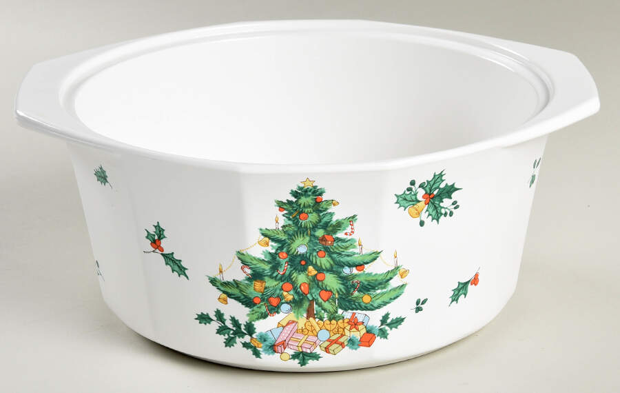Continental Christmas 2 Qt Round Covered Casserole No Lid by Mikasa-1