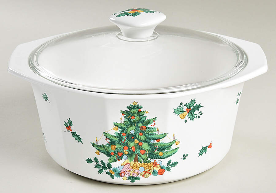 Continental Christmas 2 Qt Round Covered Casserole by Mikasa-1