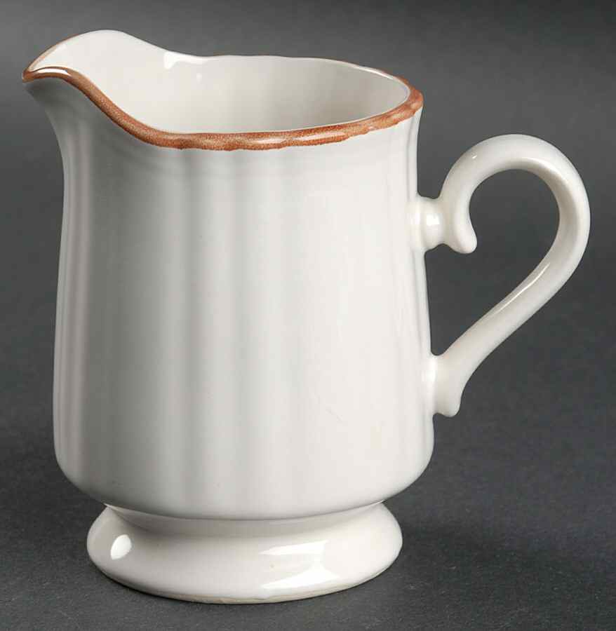 Country Classics Creamer by Mikasa-1