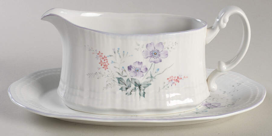 Coco Gravy Boat & Underplate/Relish by Mikasa-1