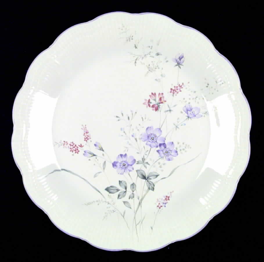 Coco Dinner Plate by Mikasa-1