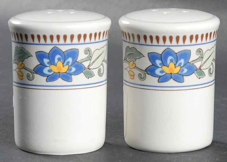 Costa Del Sol Salt & Pepper Set by Mikasa-1